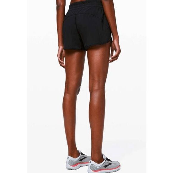 LULULEMON ATHLETICA Tracker Short V '4" In Black Size 4 - Picture 3 of 5
